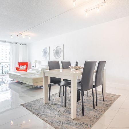 Ocean Reserve Sunny Isles Beach Exterior photo