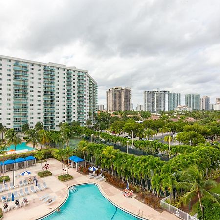 Ocean Reserve Sunny Isles Beach Exterior photo